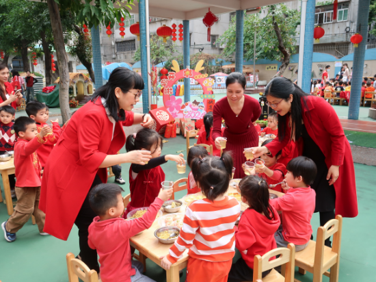 沙街幼兒園 春茗活動(dòng)-嘆早茶 (7).JPG